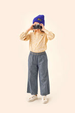 Load image into Gallery viewer, Daisies Tee
